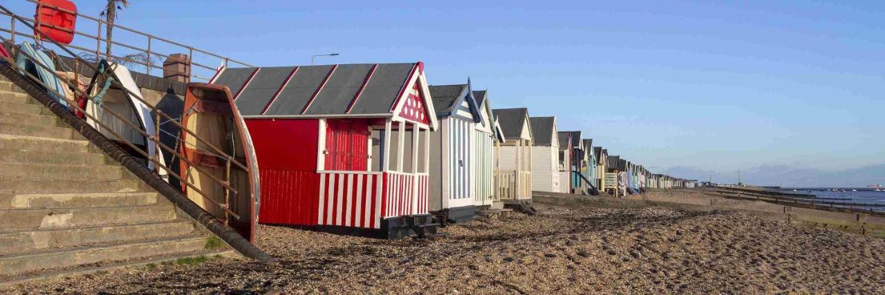 Seafront Suites - Close To Beach, Train Station & Southend Airport Southend-on-Sea Exterior foto